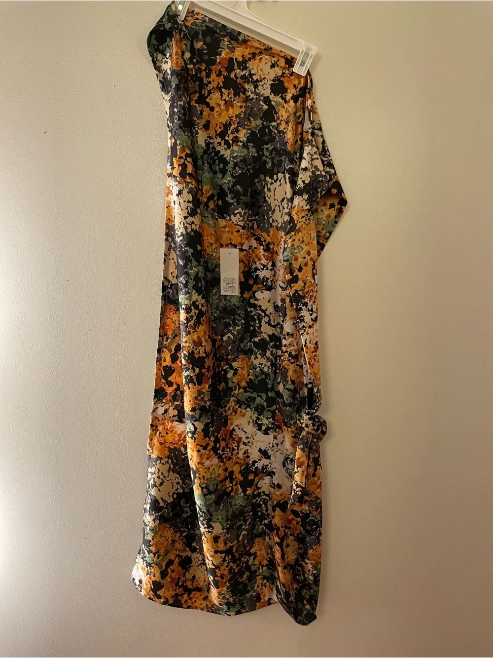 Floral Print Tie-Waist Jaspre Skirt in Navy Bloom